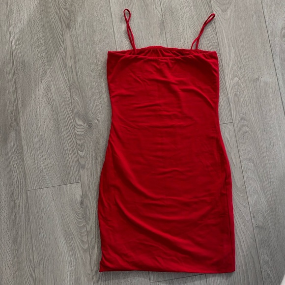 Mendocino red mini dress - Picture 4 of 4